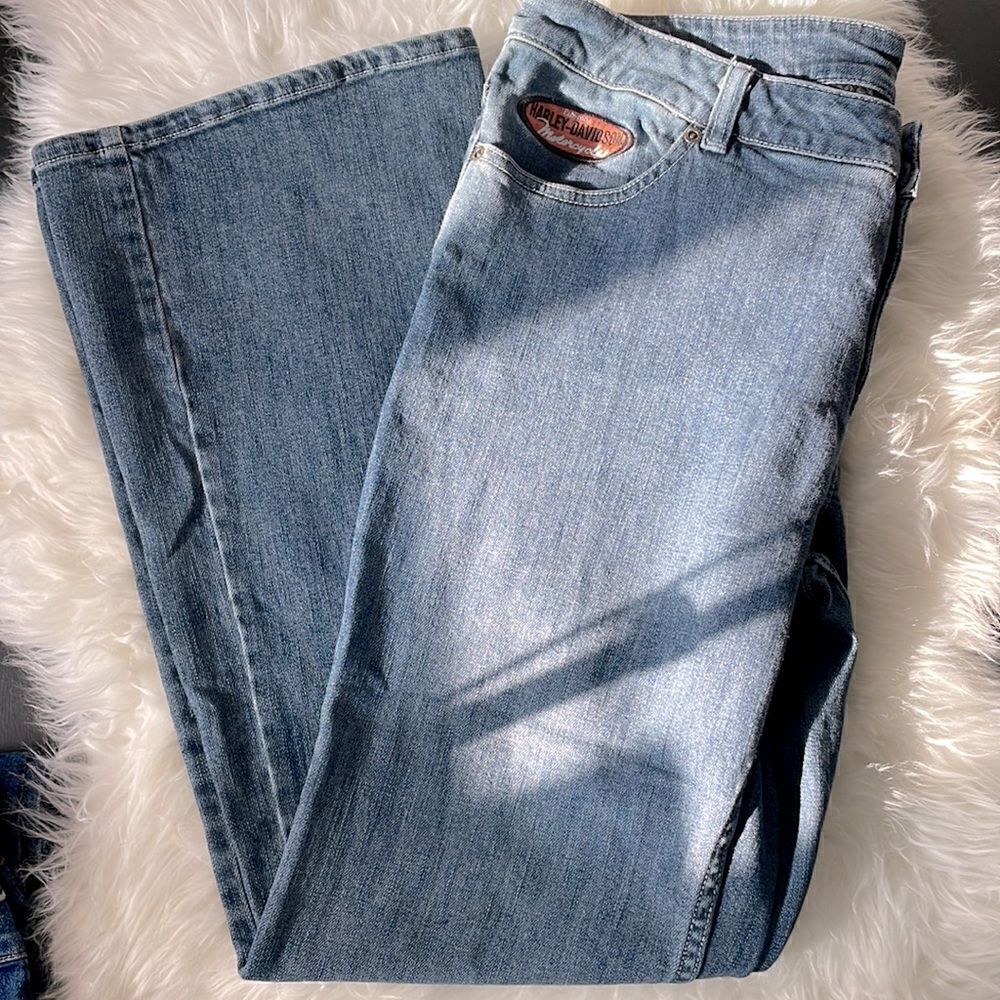 Harley Davison distress Blue Jeans 36 L/XL boot cut.